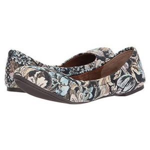 Lucky Women's Emmie Ballet Flat Shady Spruce Scala